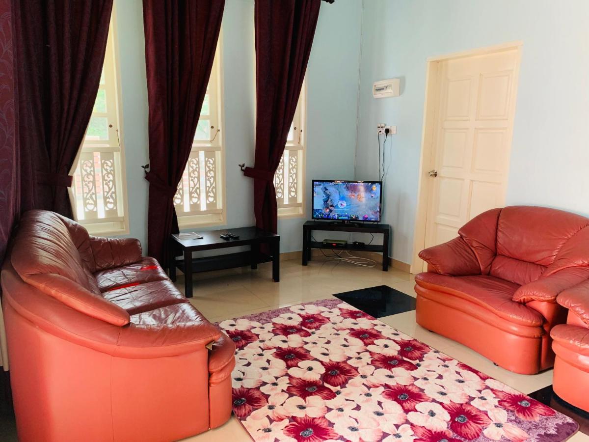 Bj Villa Homestay Куала-Тренгану Екстер'єр фото