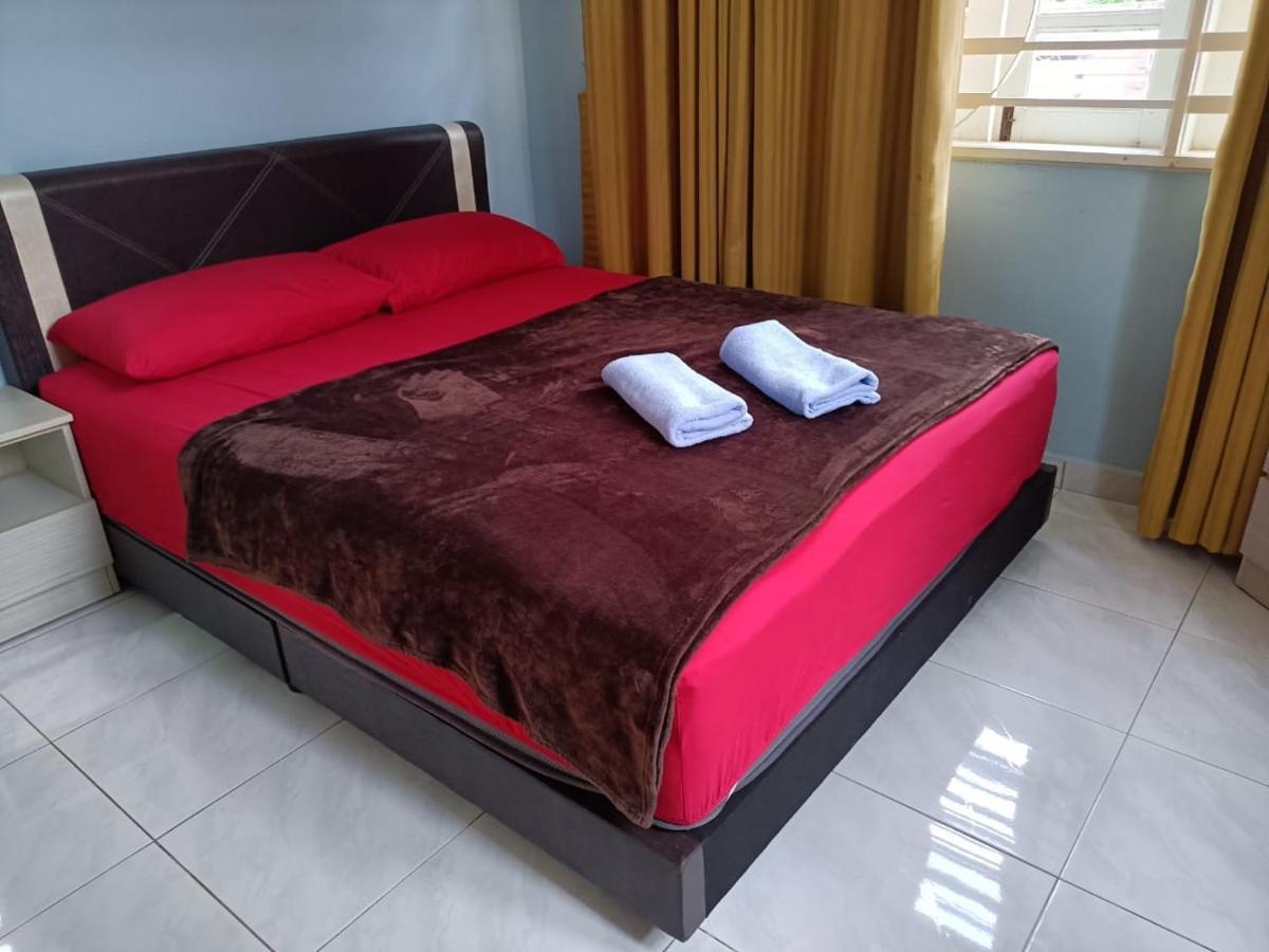 Bj Villa Homestay Куала-Тренгану Екстер'єр фото
