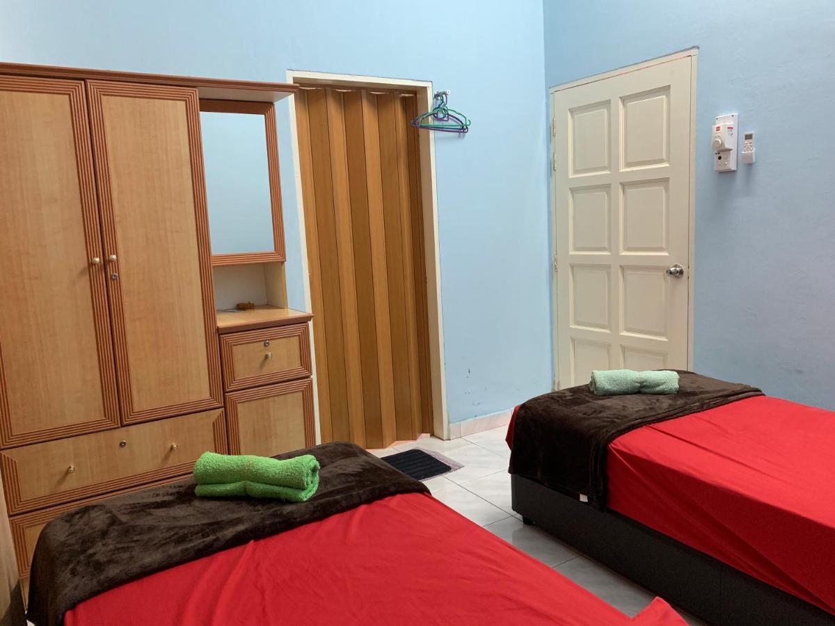 Bj Villa Homestay Куала-Тренгану Екстер'єр фото