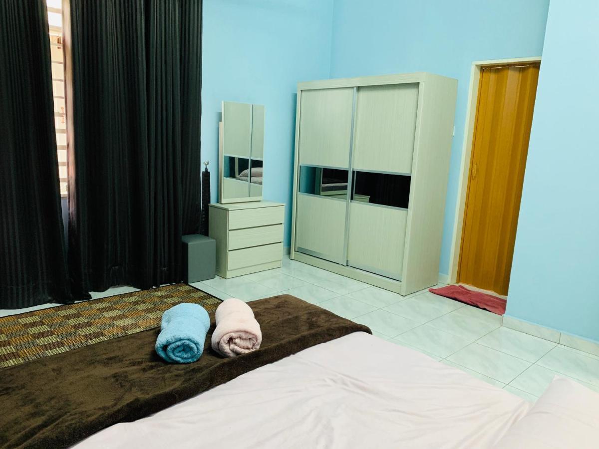 Bj Villa Homestay Куала-Тренгану Екстер'єр фото